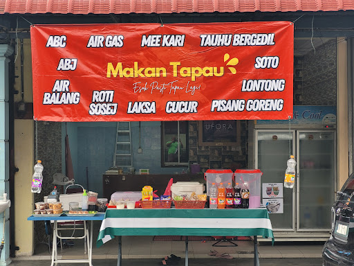 Makan Tapau
