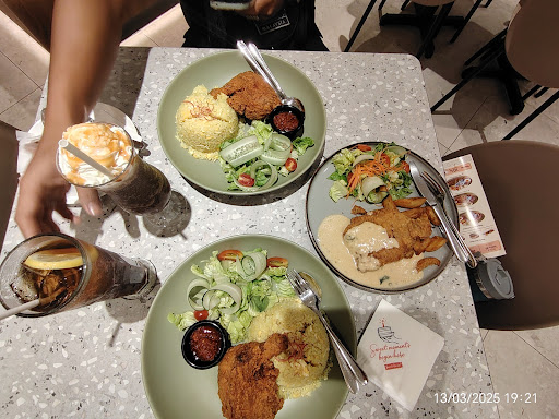 Secret Recipe Port Klang