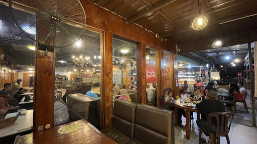 Ngeteh Port Cafe & Dessert