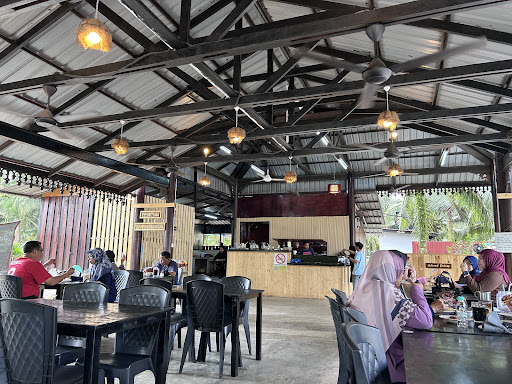 KOPI NONGKRONG SIMPANG RENGGAM