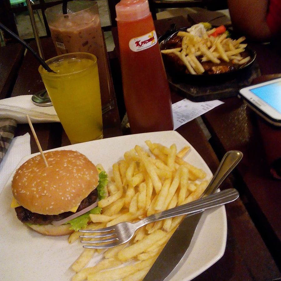 kedai burger sedap kuala selangor