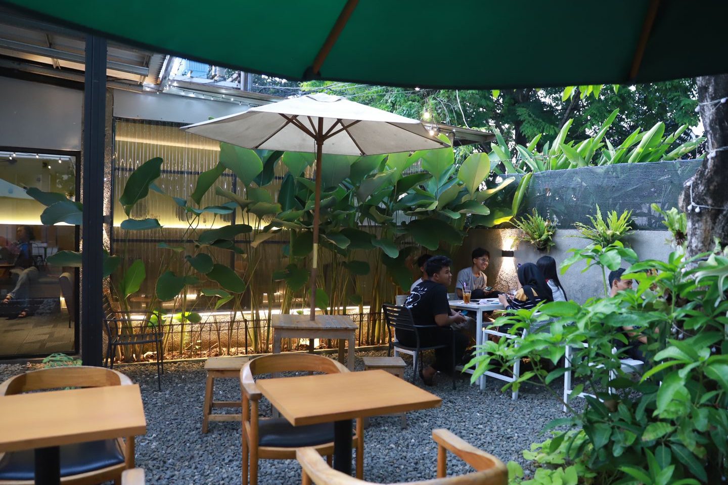 RUANG 35 CAFE 1 ruang 35 cafe